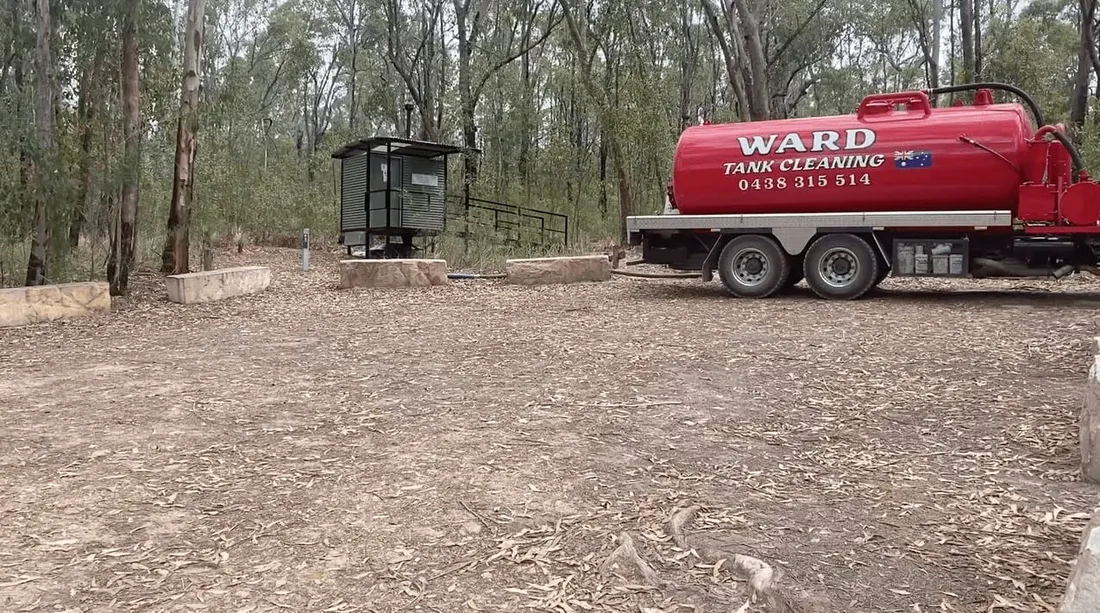 Ward truck servicing the National Parks campground facilities at Mogo camp site, Bucketty